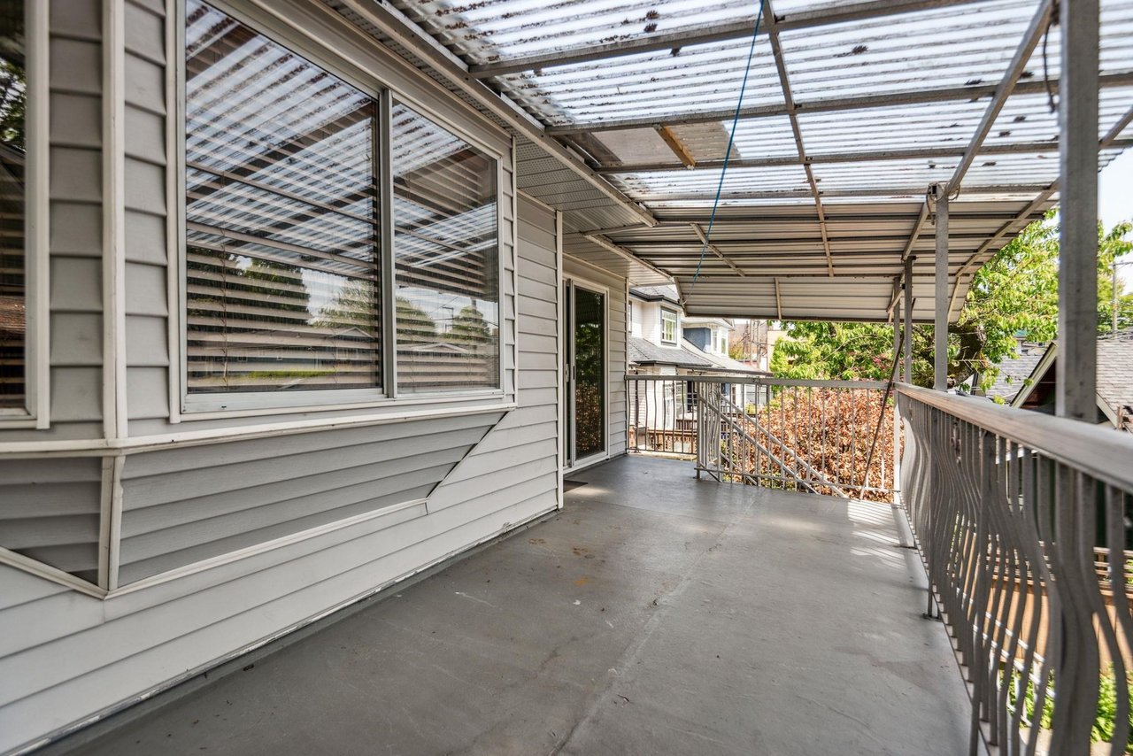 112 E 19th Ave