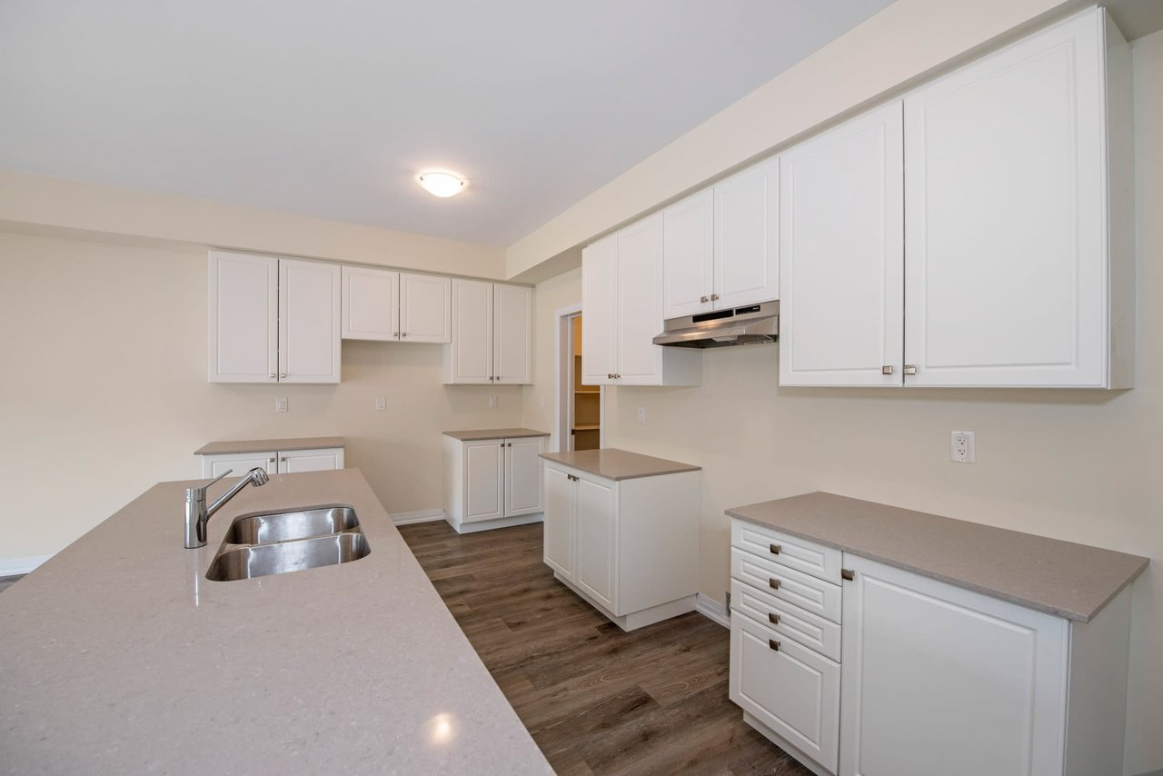 185 Bedrock Dr Unit: 3