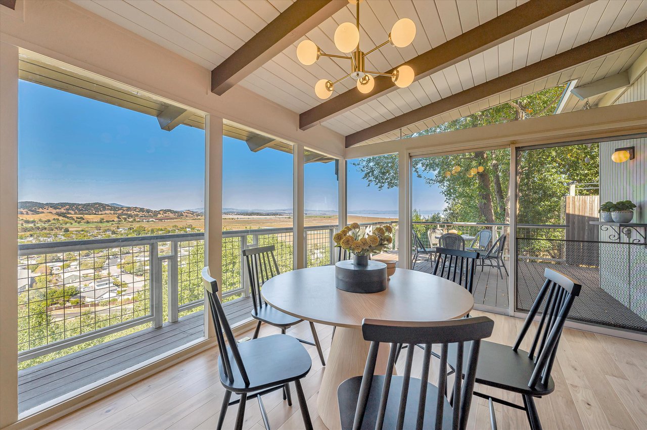 58 Sunny Oaks Dr.