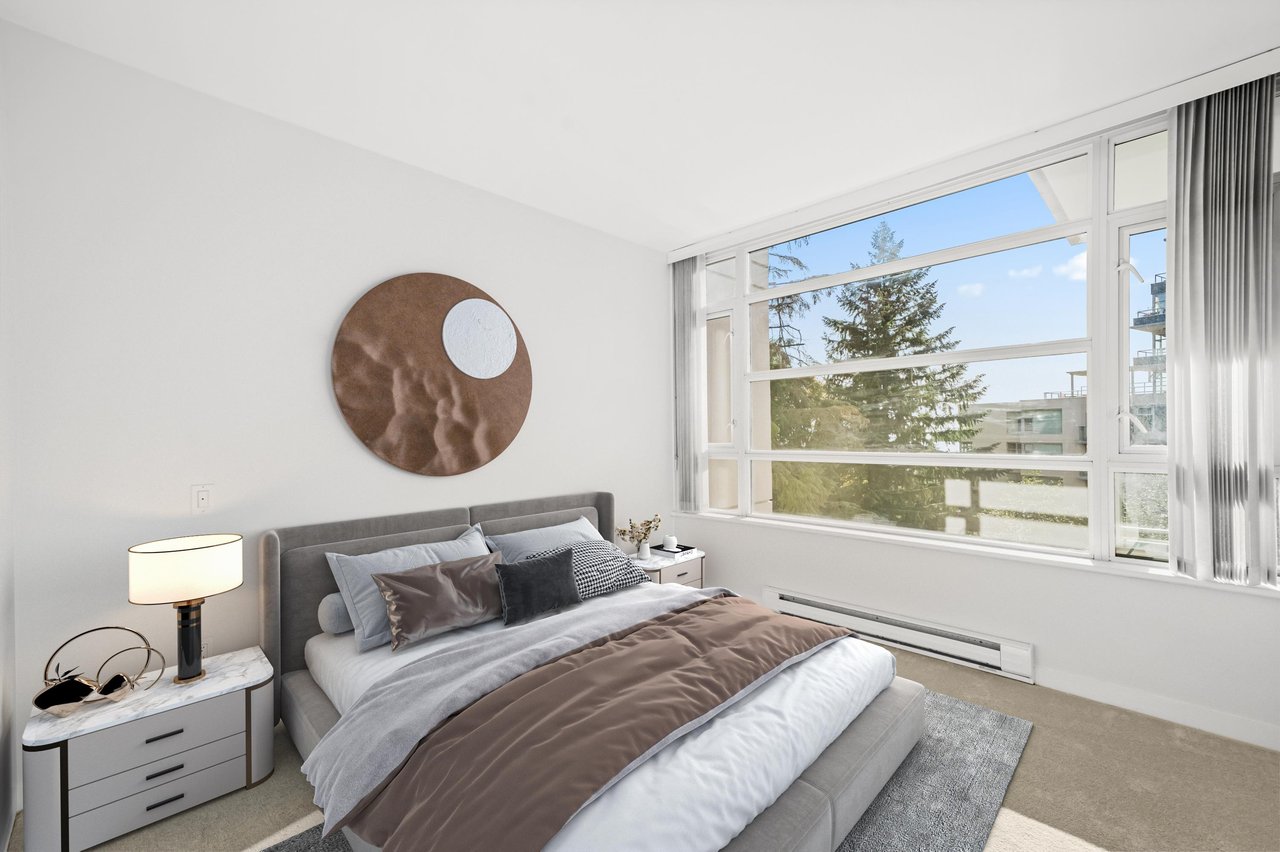 612-9266 University Cres