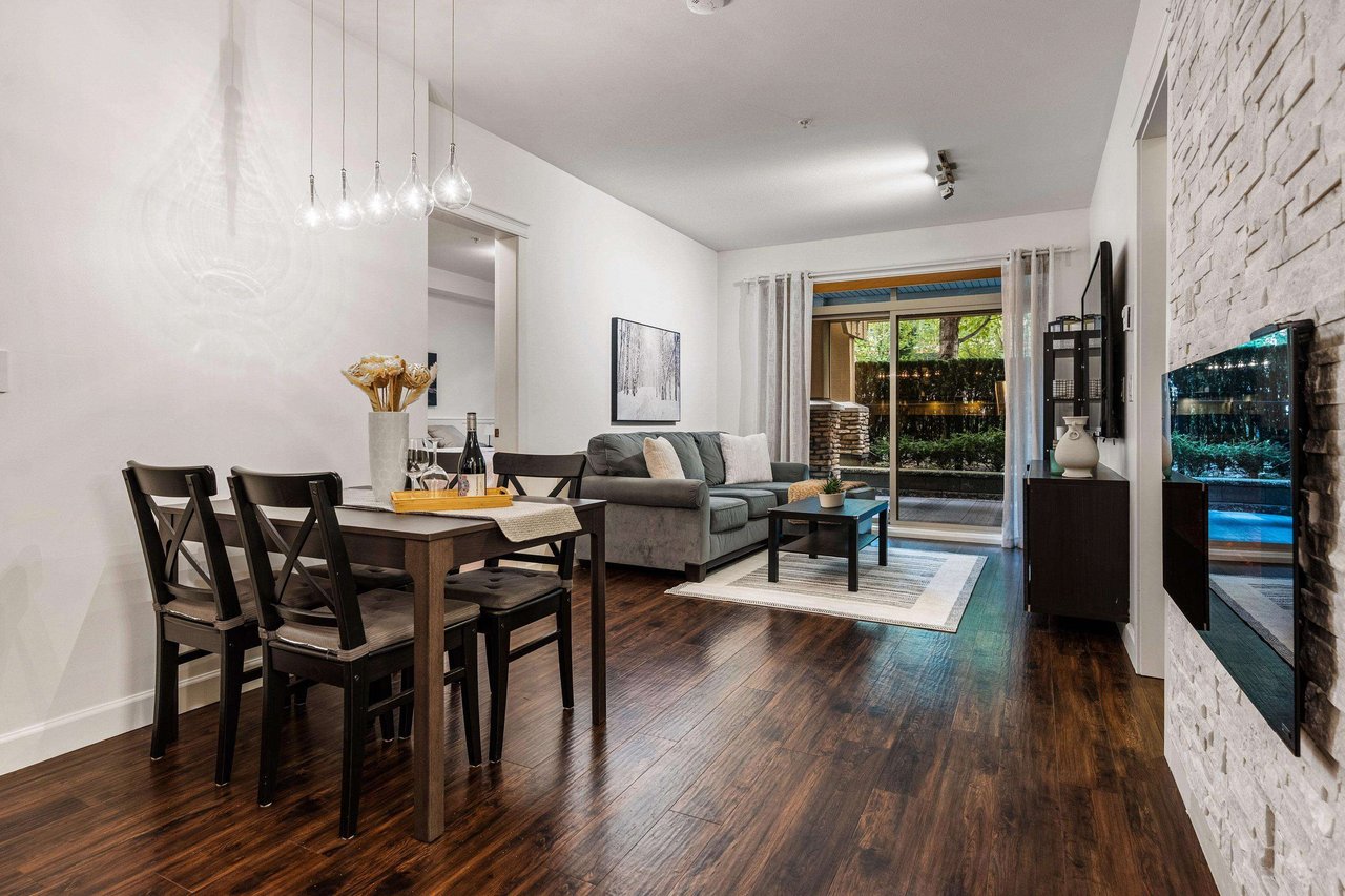 154-8328 207a St