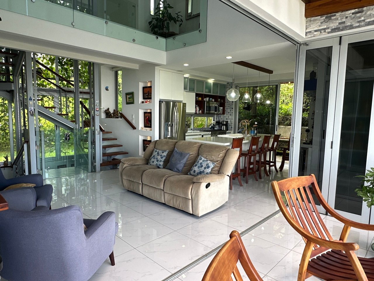 Sustainable Smart Home, Ciudad Colon, San Jose