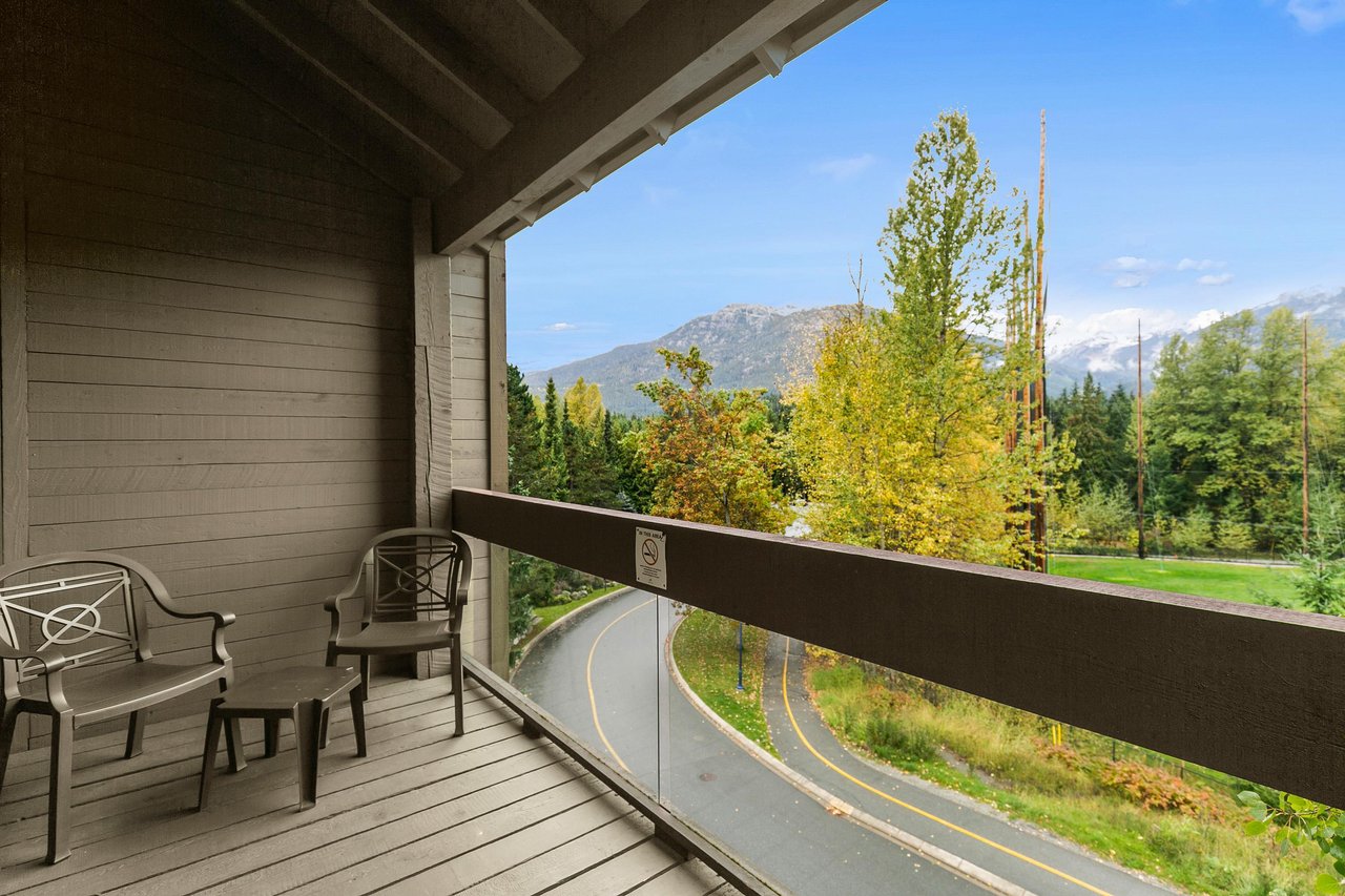 402-4200 Whistler Wy