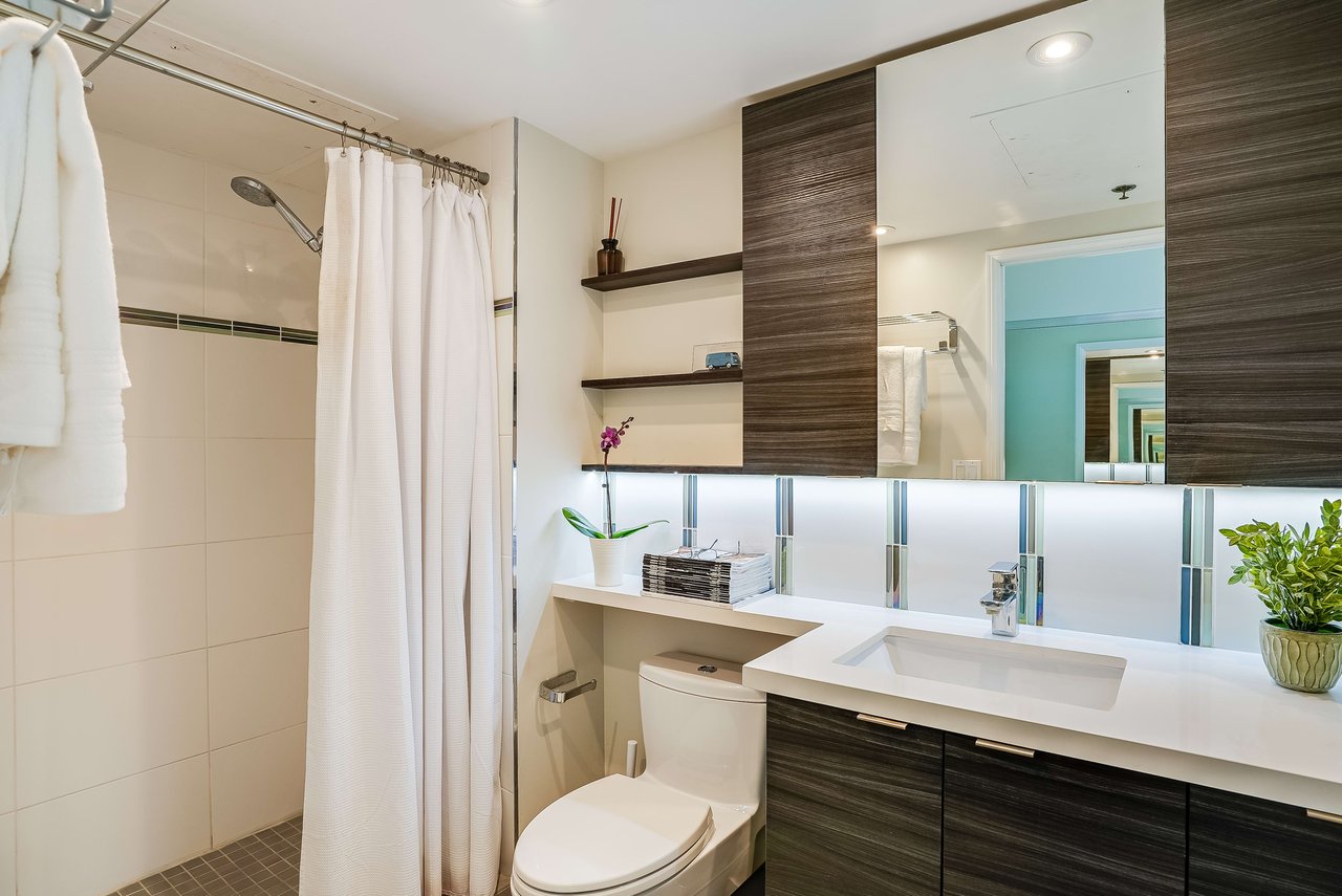 Little Italy Penthoue