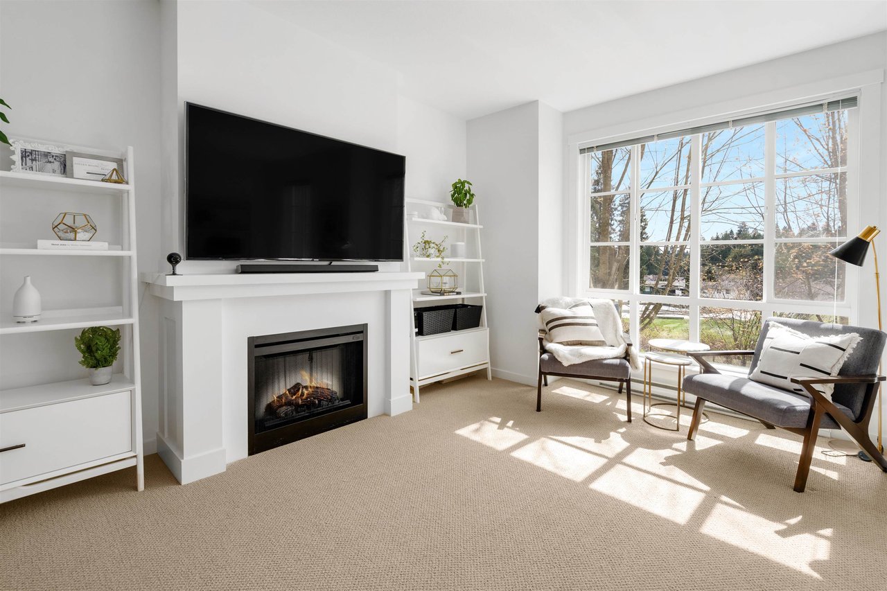 11-3445 Wilkie Ave