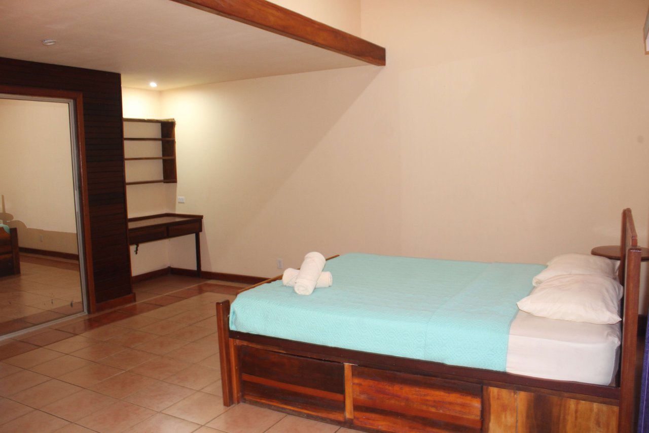 Income Producing Property with Ocean View close to Dominical