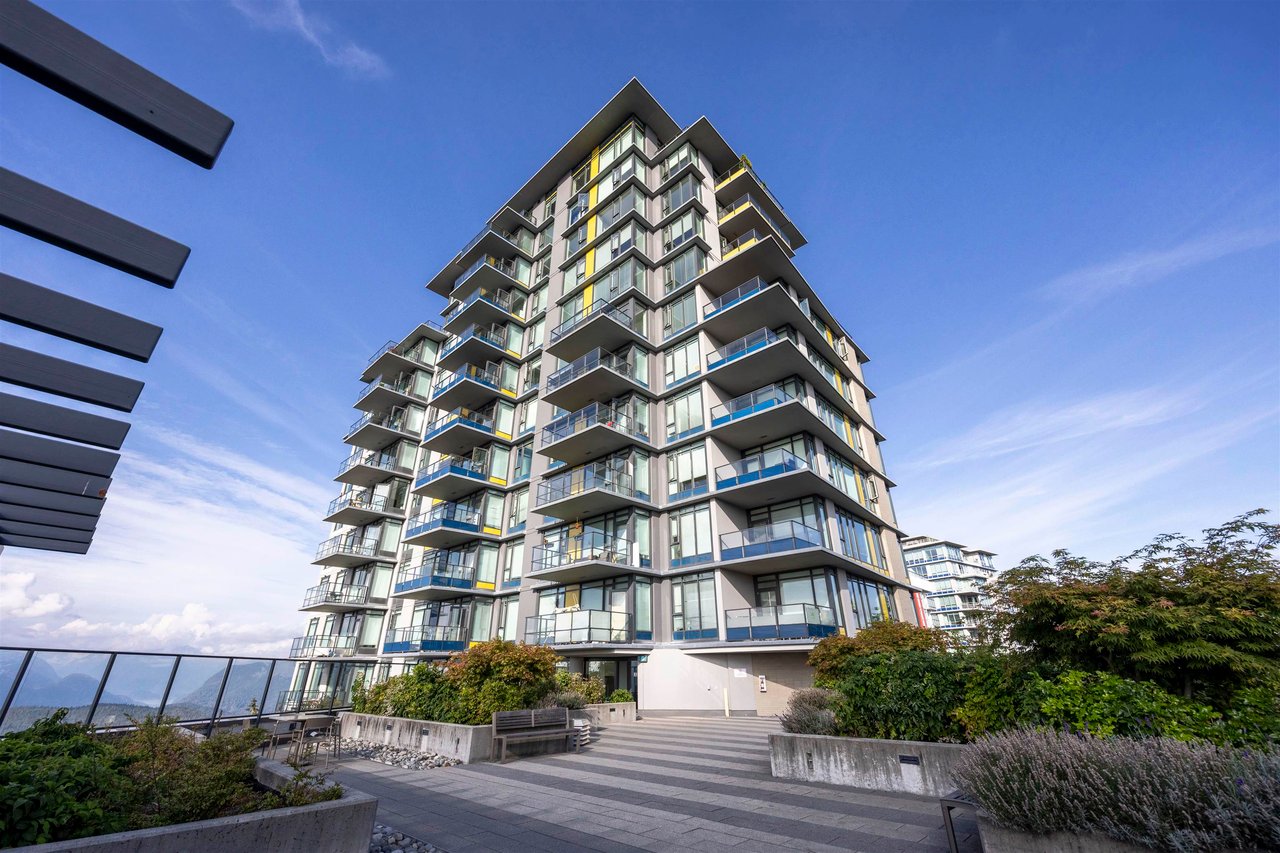 112-8850 University Cres