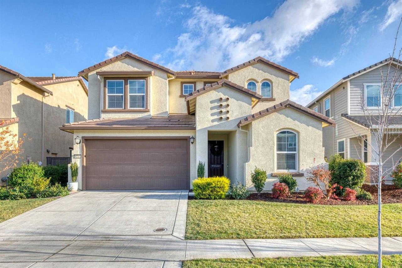 4245 Shorthorn Way