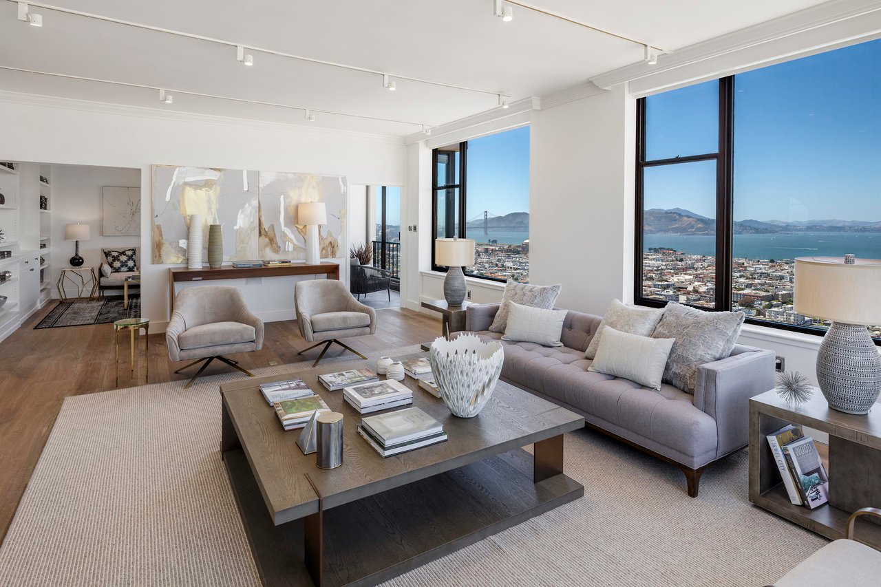 Majestic North Bay Views at 2190 Broadway