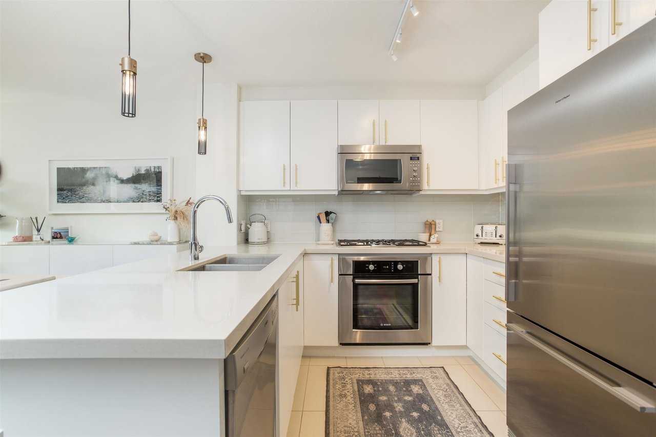 312-3163 Riverwalk Ave