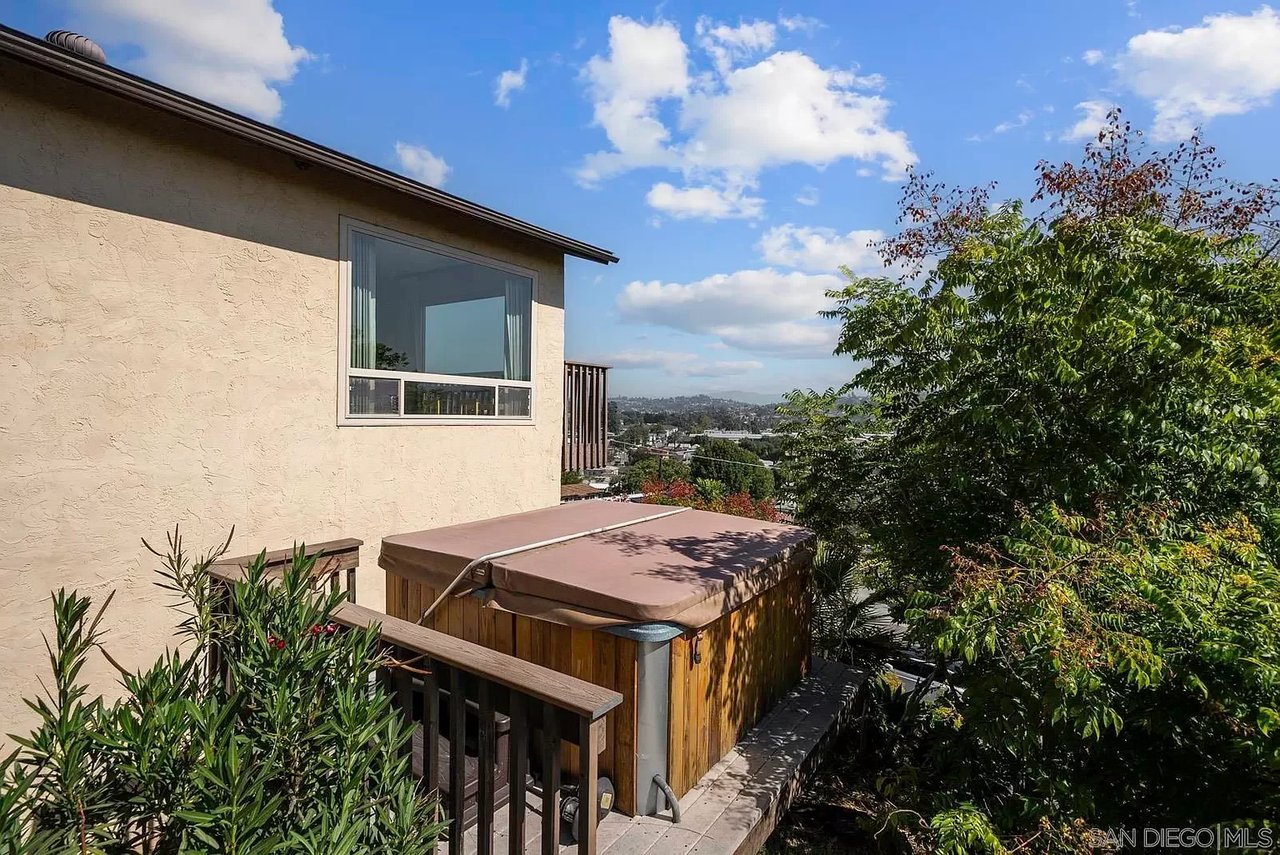 3410 Saddle Drive