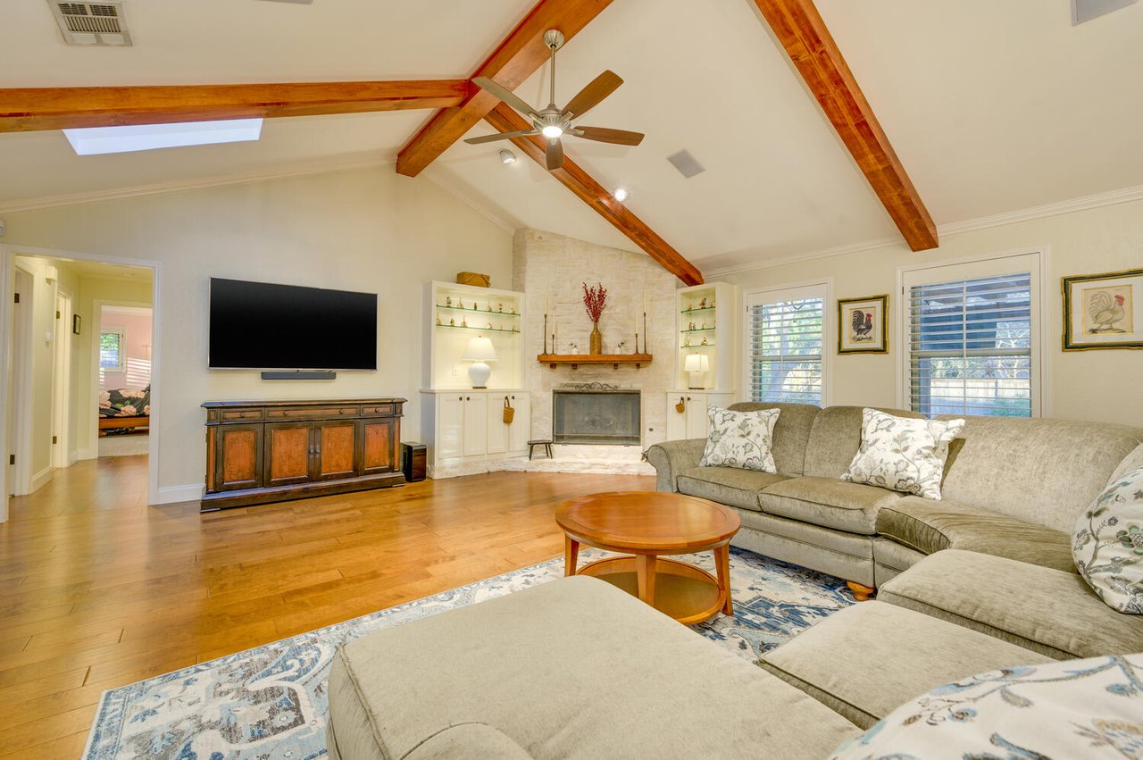 6604 Whitemarsh Valley Walk