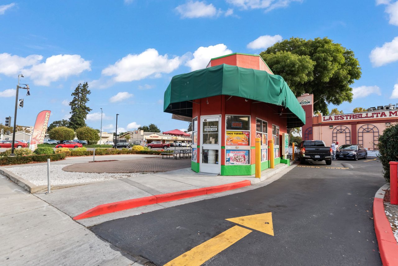 Rare Restaurant Drive-Thru NNN Leased Investment