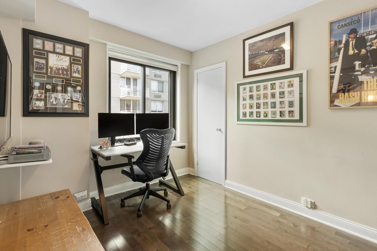 10 East End Avenue, Apt 11-C