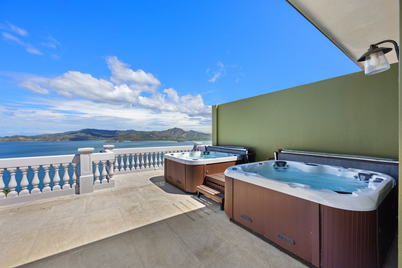 Private Rooftop Terrace Penthouse, Flamingo, Guanacaste