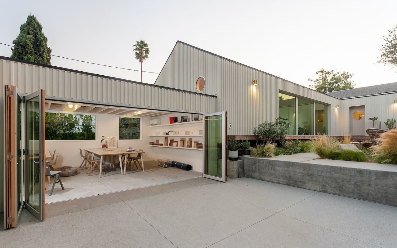 Courtyard House by And And And Studio, 2019