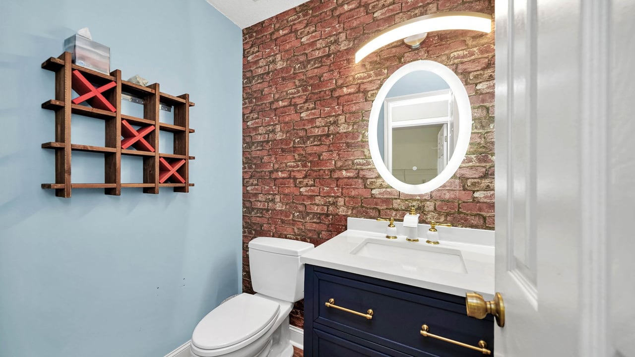 Four bedrooms in Madison City UNDER $2000!