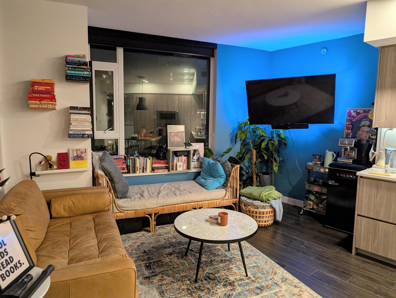 2804-9887 Whalley Blvd