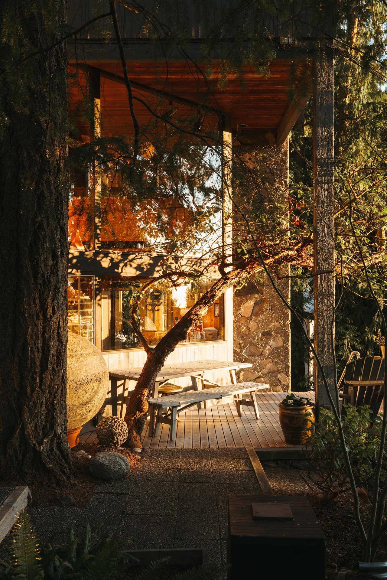 5757 Telegraph Trail, West Vancouver