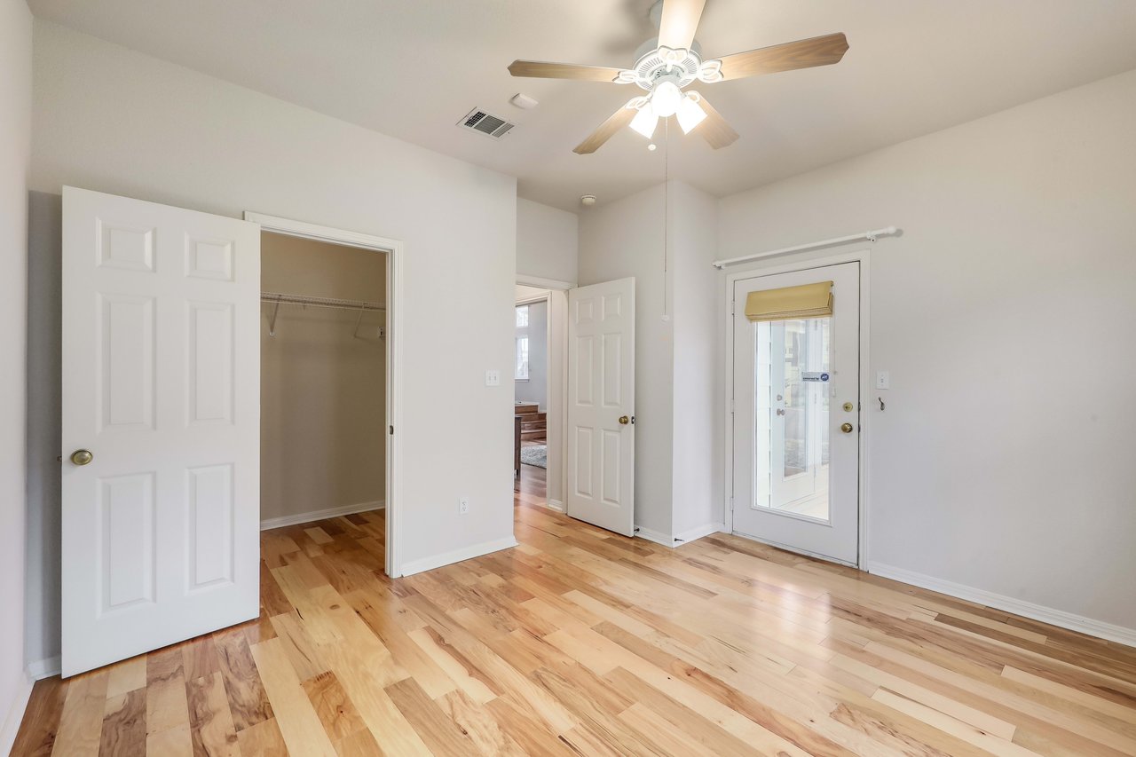 1011 Brodie St #27
