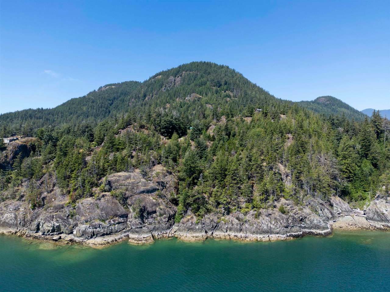 LOT 4 Brigade Bay