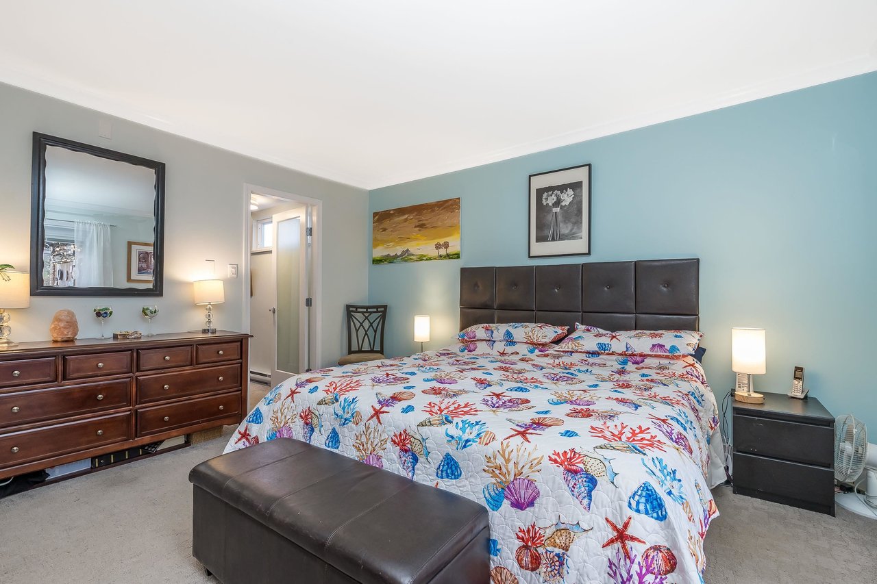 11044 Southridge Rd