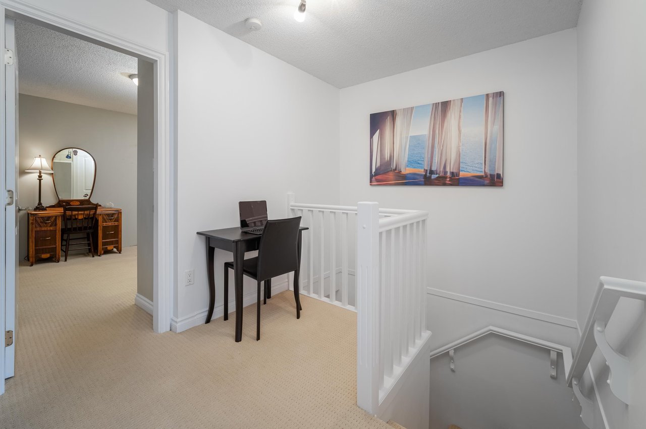 28-3851 Blundell Rd