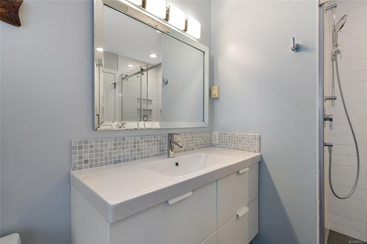 12-127 Aldersmith Pl