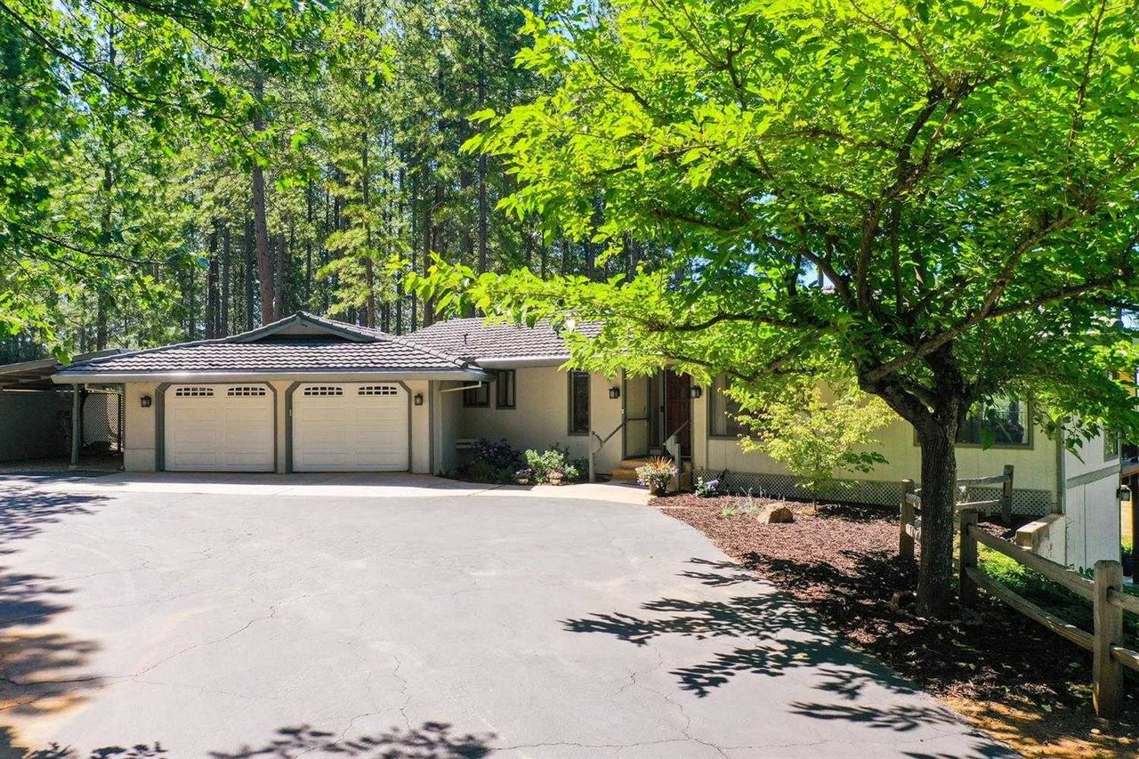 12735 Squirrel Creek Road