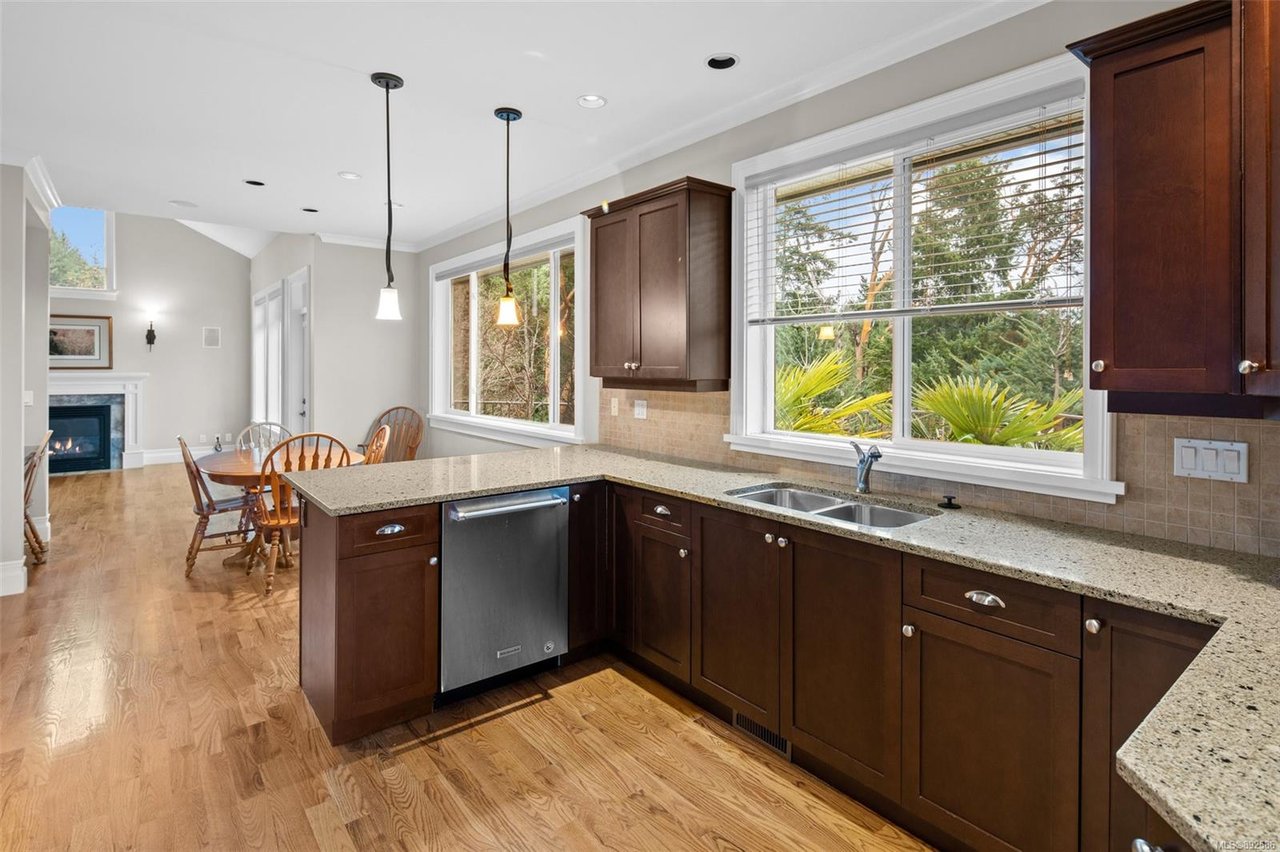 416 Pelican Dr