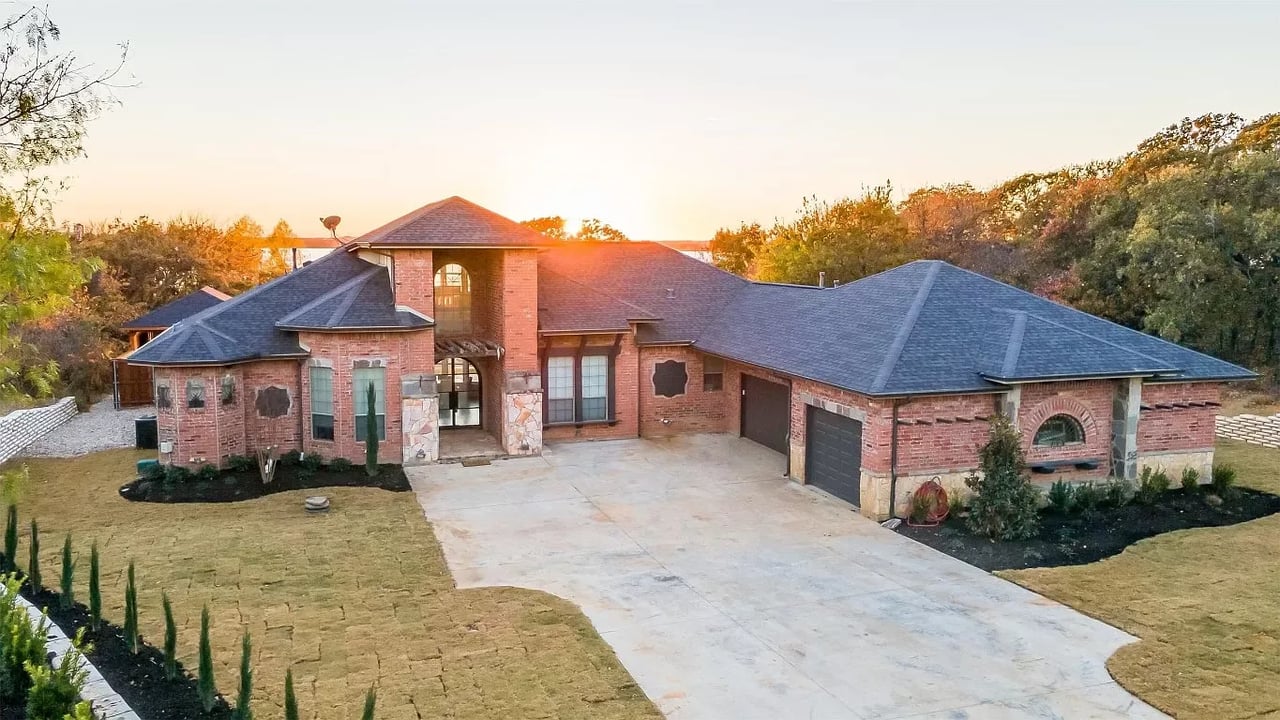 500 Diamond Point Dr