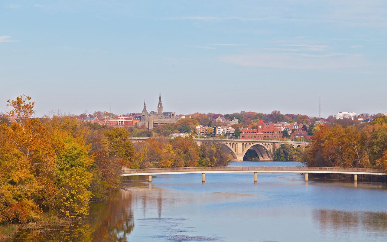 Best Places Around the Area to See Fall Foliage