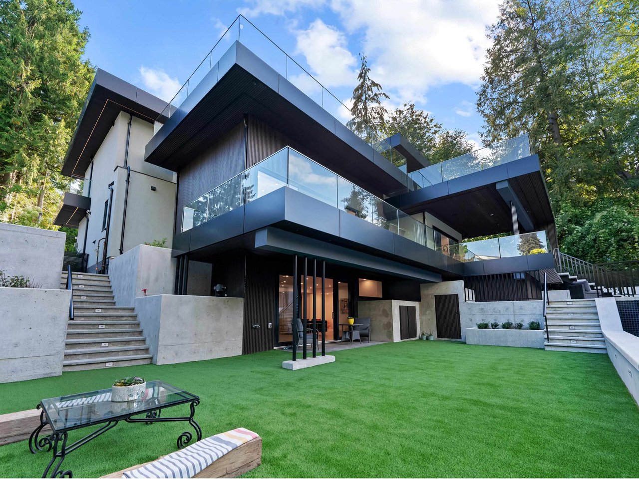 819 Burley Dr