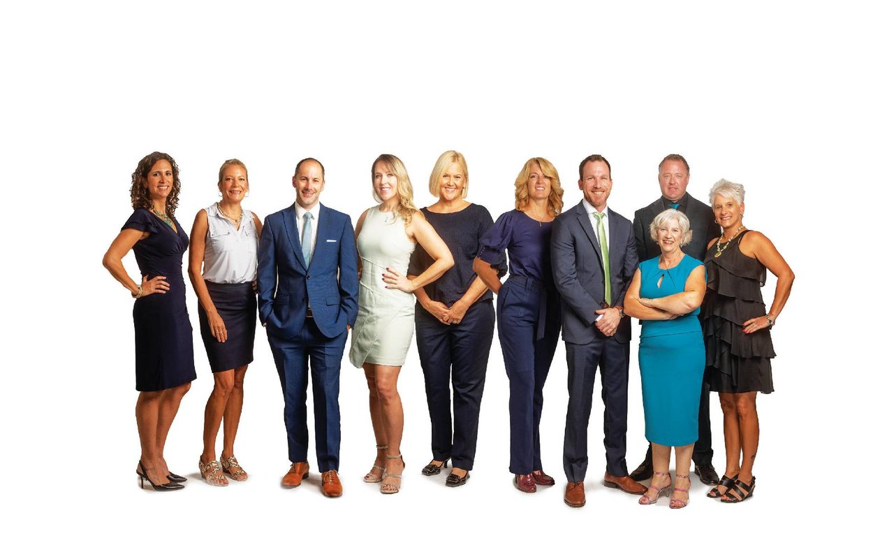 What Experts Are Saying About the 2023 Housing Market