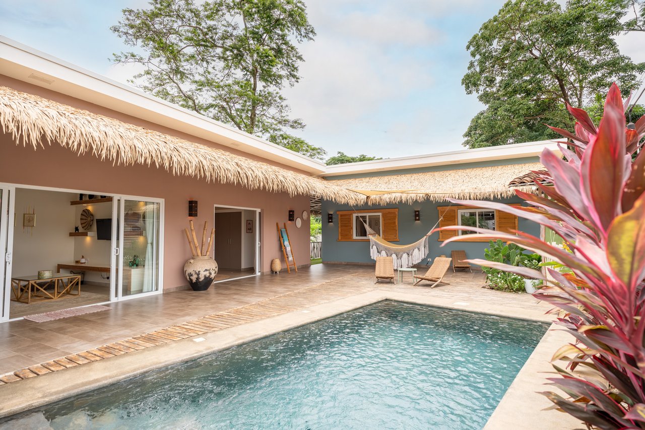 Tropical Gated Family Villa, Tamarindo, Guanacaste
