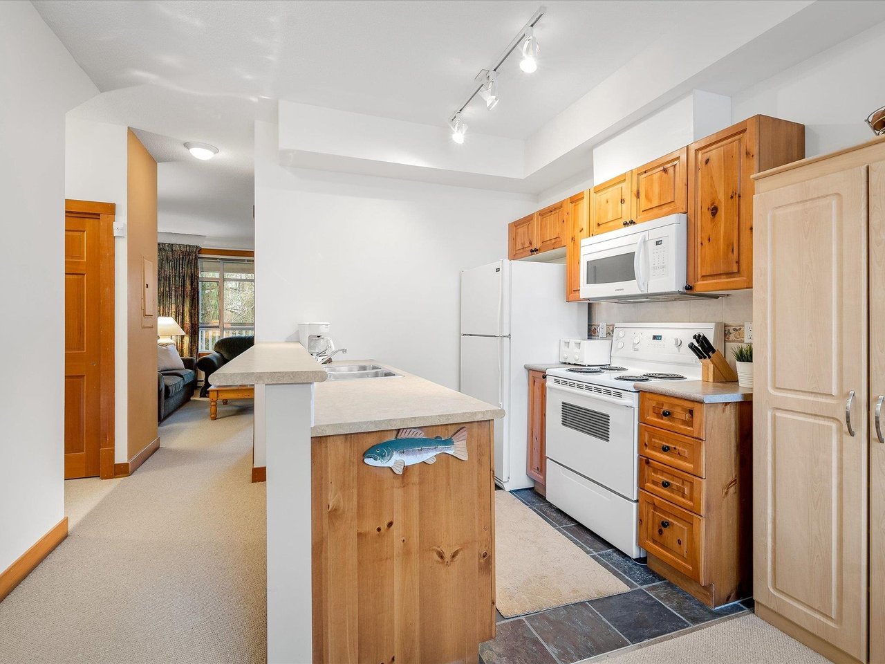 203-4405 Blackcomb Wy