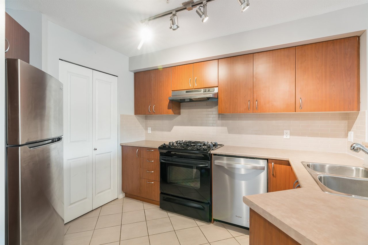 314-9098 Halston Ct