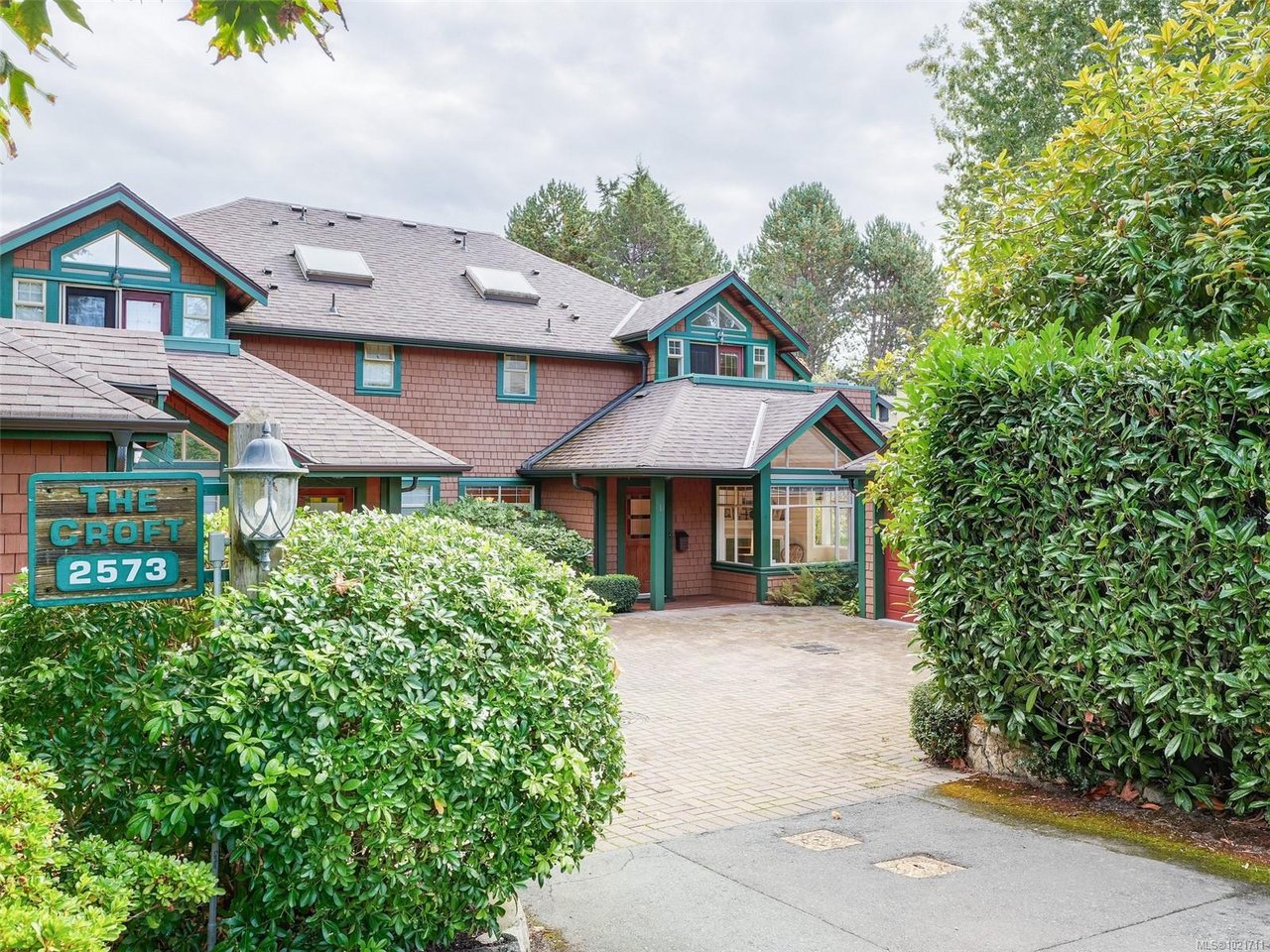 1-2573 Kilgary Pl
