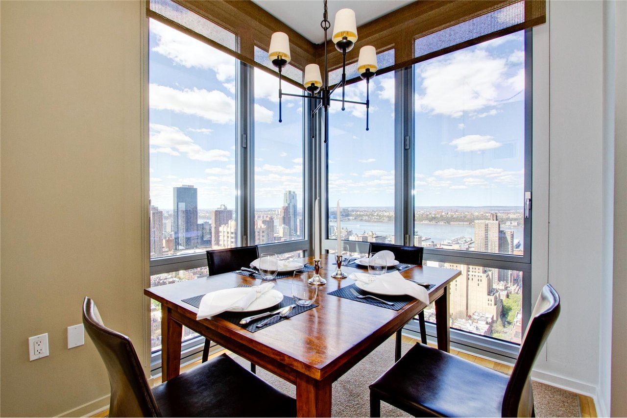 310 West 52nd St, 29C