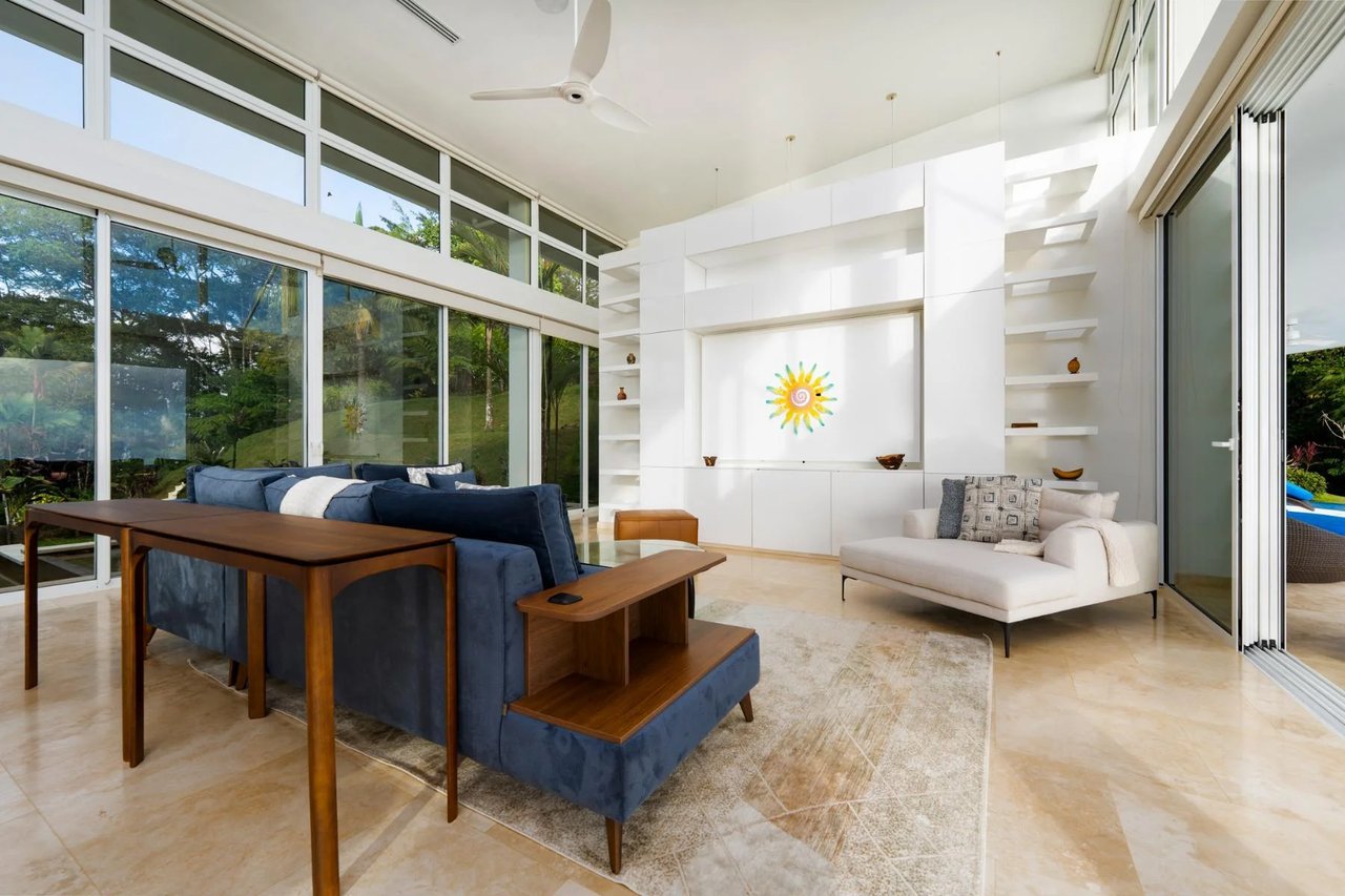 Solar Powered Luxury Home, Dominical, Puntarenas