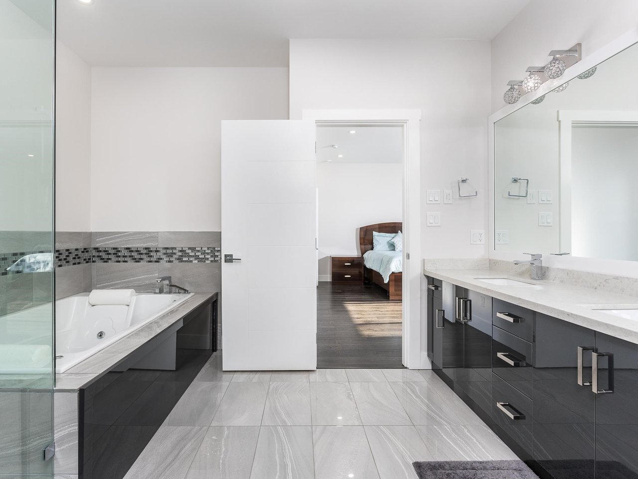 1140 Wilson Cres