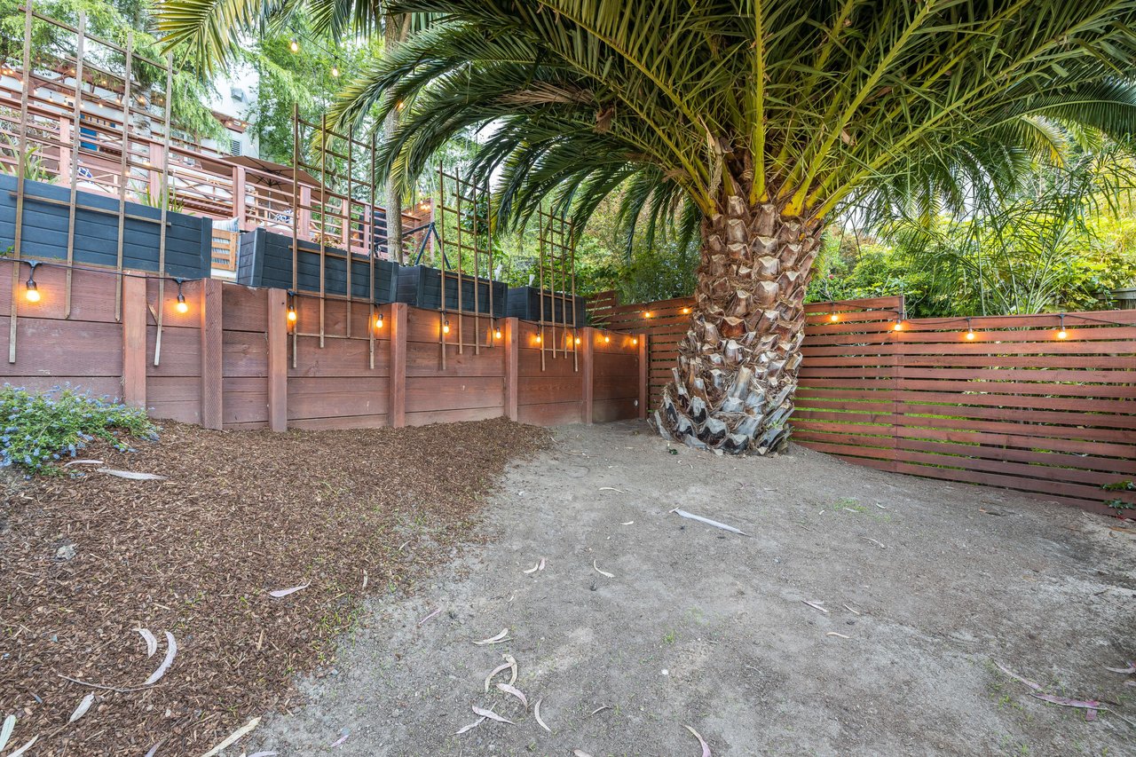 82 Stanford Heights Ave