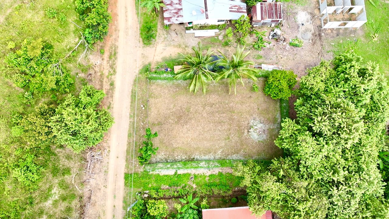 Building Lot In San Buenas, 419sqm, 10 minutes to Tres Rios