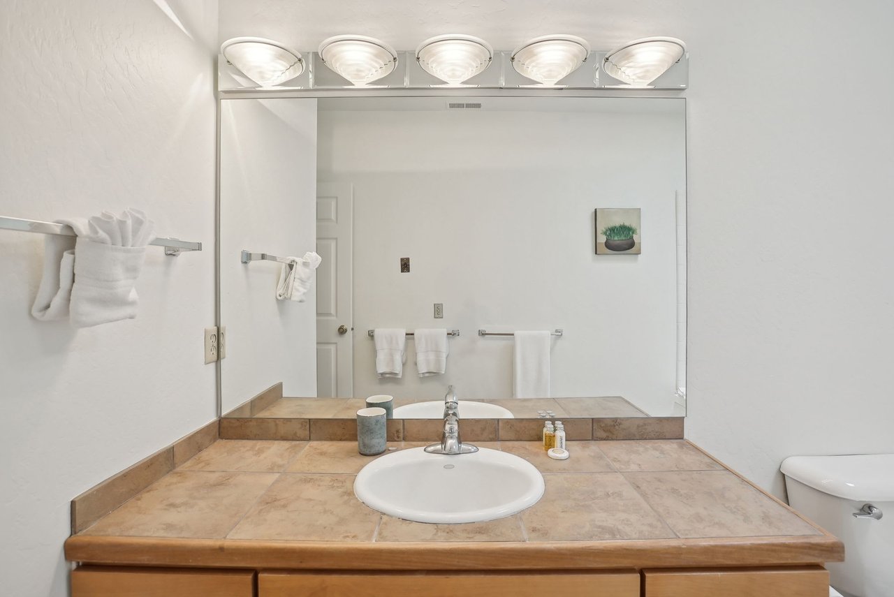 1403 Park Avenue #303