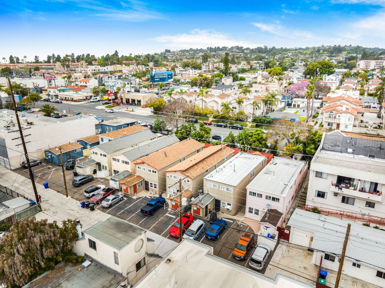 2037, 2041 & 2045 Garnet Ave.