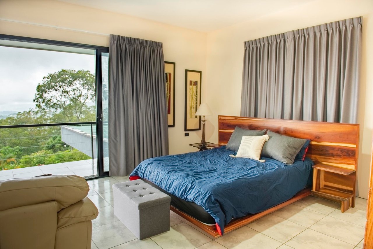Tropical Villa with Guest Casita, Perez Zeledon, San Jose
