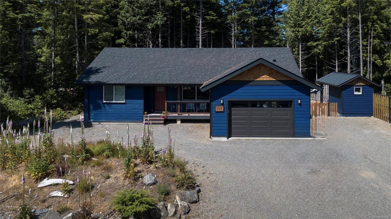 868 Elina Rd