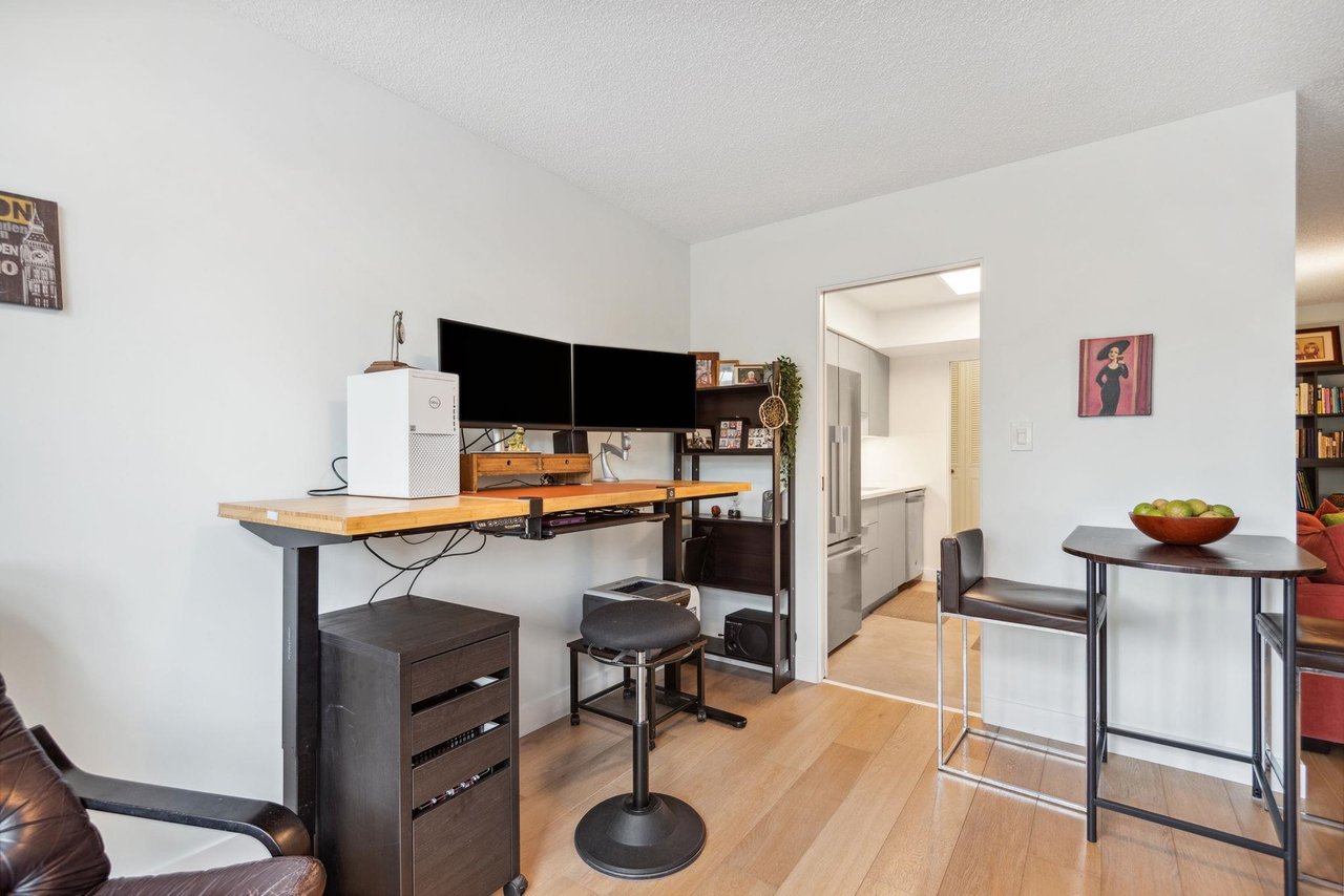 608-2101 Mcmullen Ave
