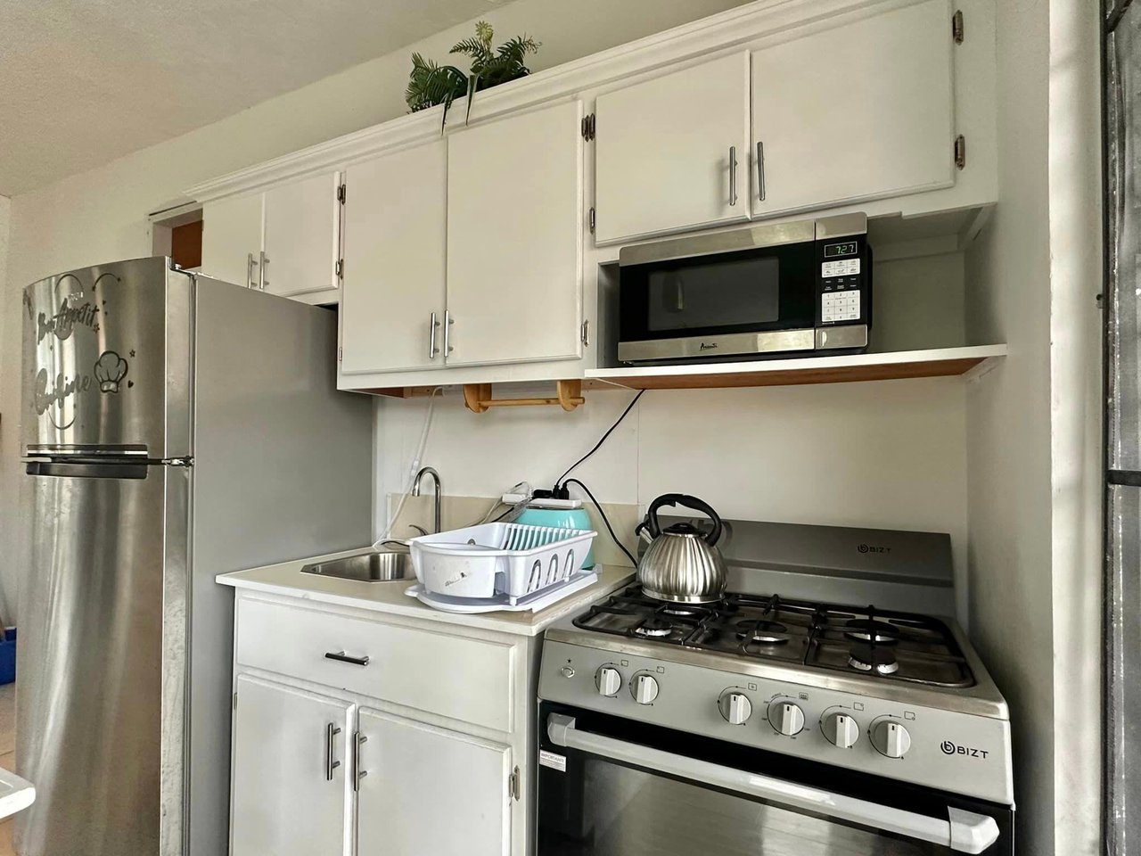 820 Hannah's Estate Fully Furnished Studio