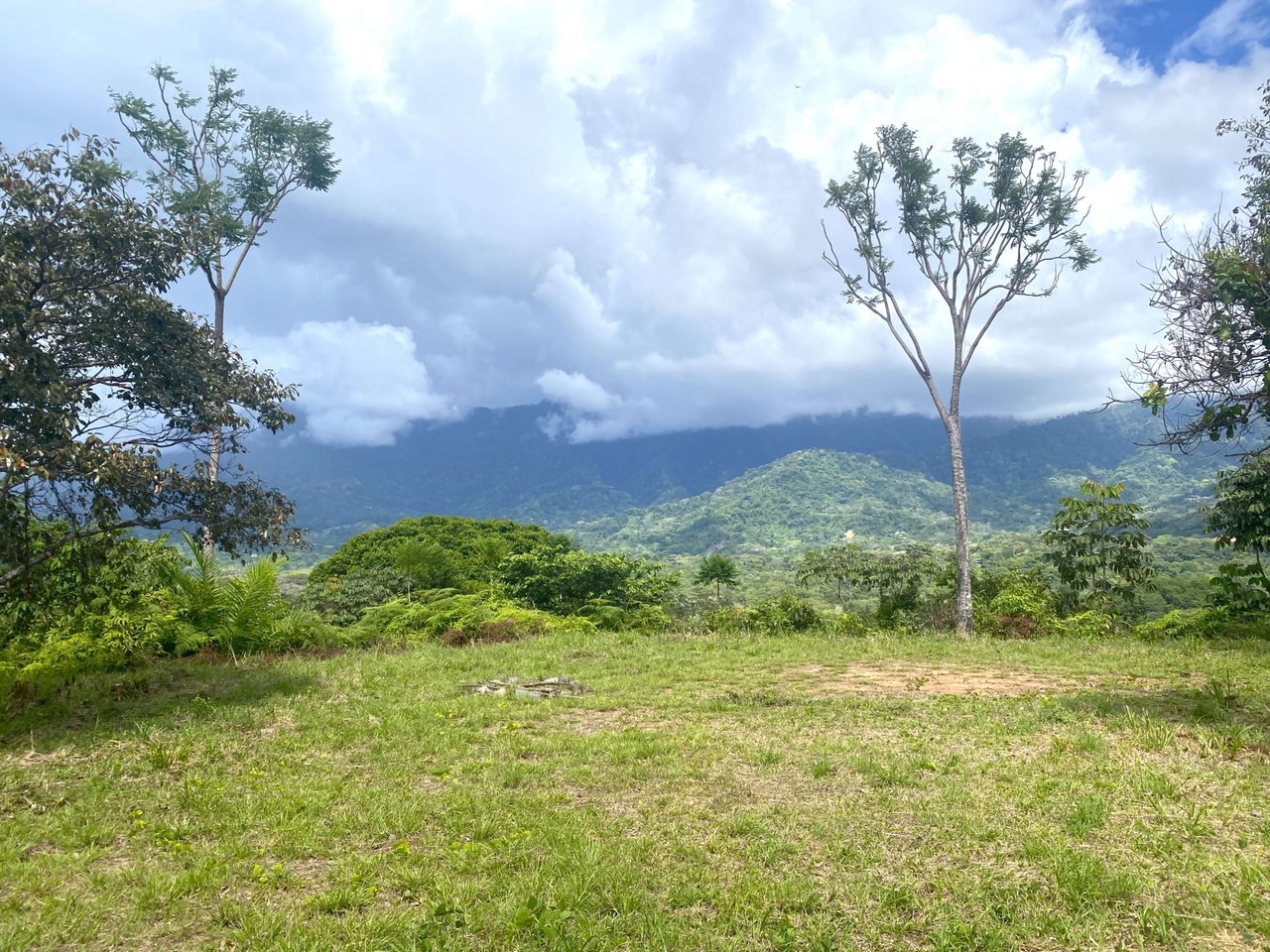 Majestic Expansive Mountain Backdrop
